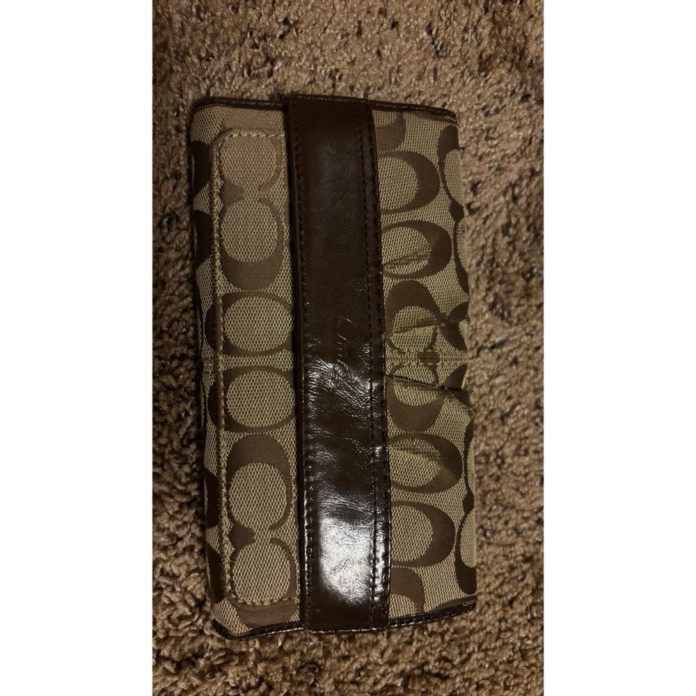 Coach wallet